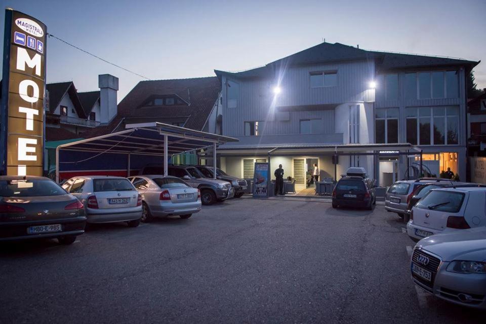 Motel Magistrala Doboj Exterior photo